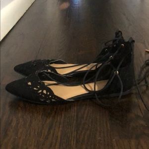 black lace up flats